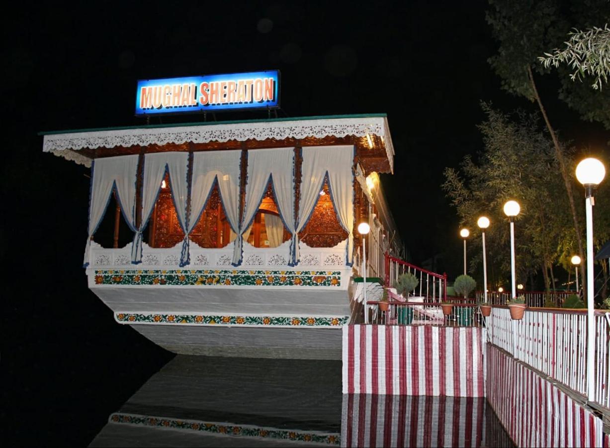 The Mughal Sheraton Houseboat Hotel Durgjan Luaran gambar